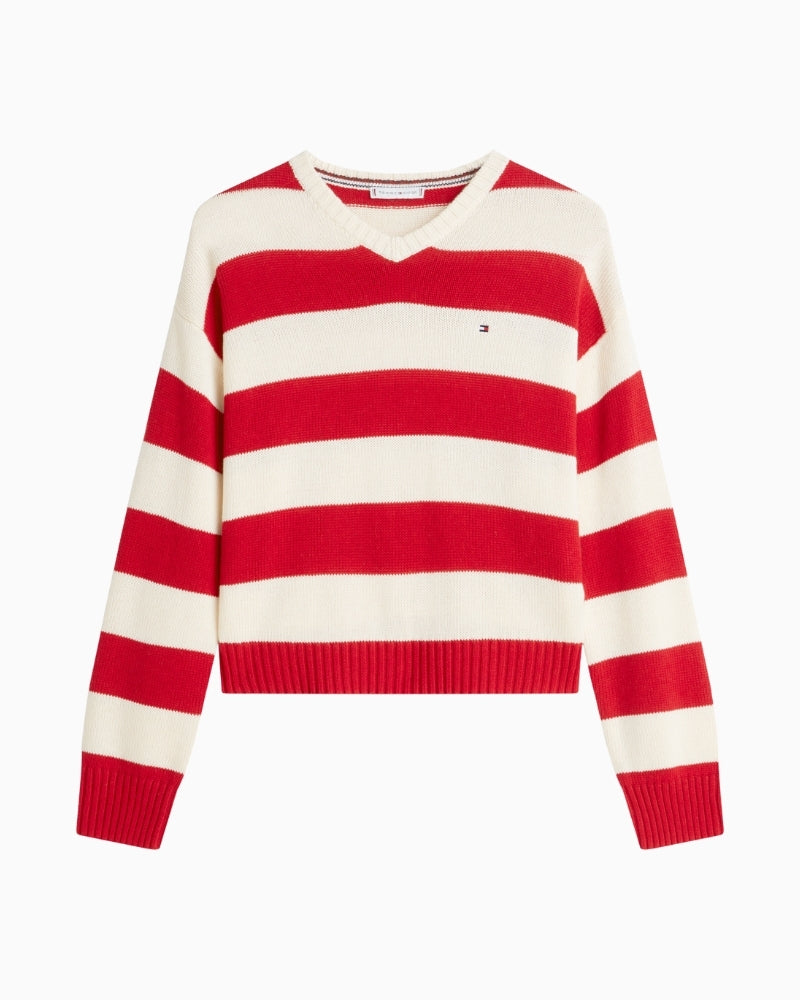 Detail of Tommy Hilfiger logo and V-neckline