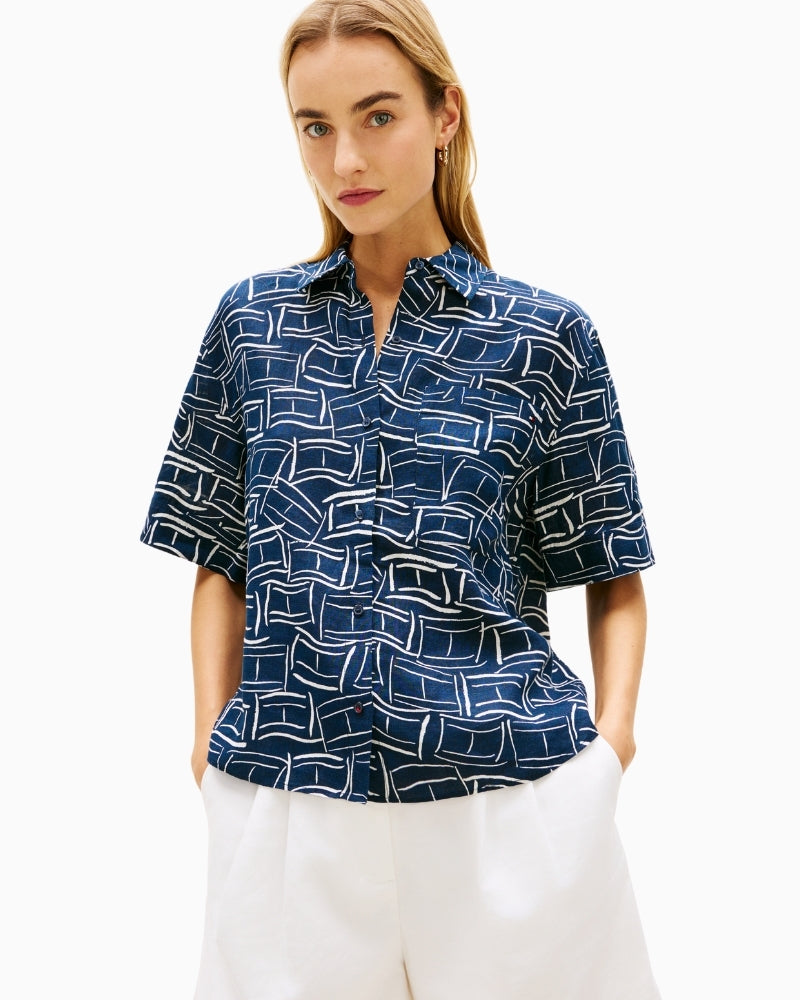 Tommy Hilfiger printed linen shirt front view – Áines Boutique