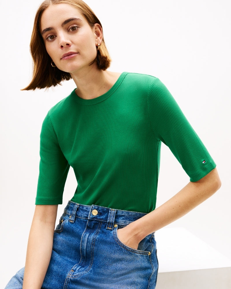 Close-up of ribbed texture and crew neckline