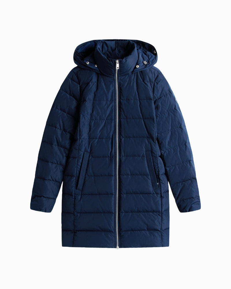 Women’s winter coat in navy by Tommy Hilfiger with slim padded design