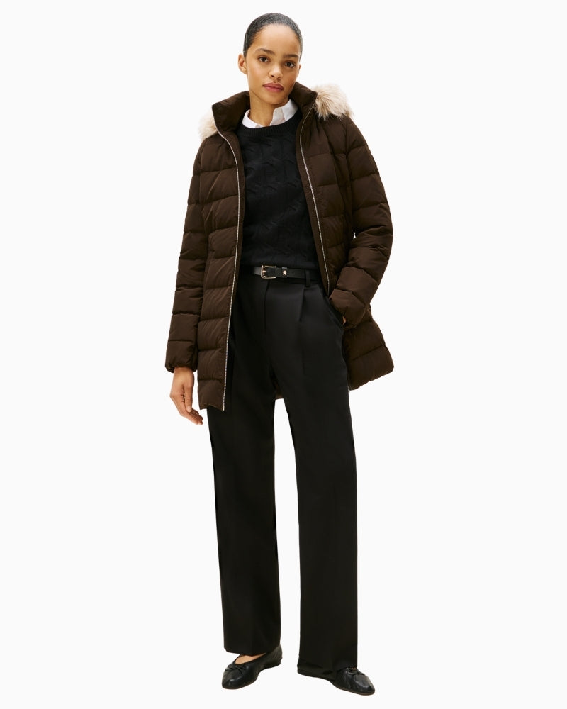 Women’s slim-fit padded coat by Tommy Hilfiger in lightweight polyester