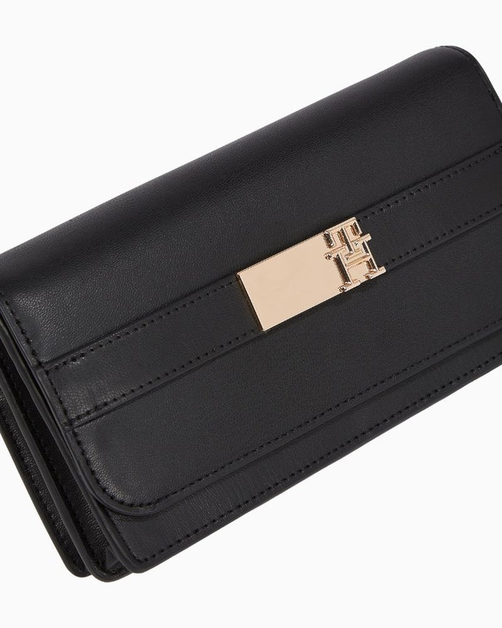 Tommy Hilfiger - TH Heritage Chain Flap