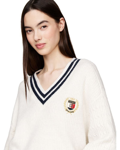 Tommy Hilfiger - V Neck Crest Cable Sweater 