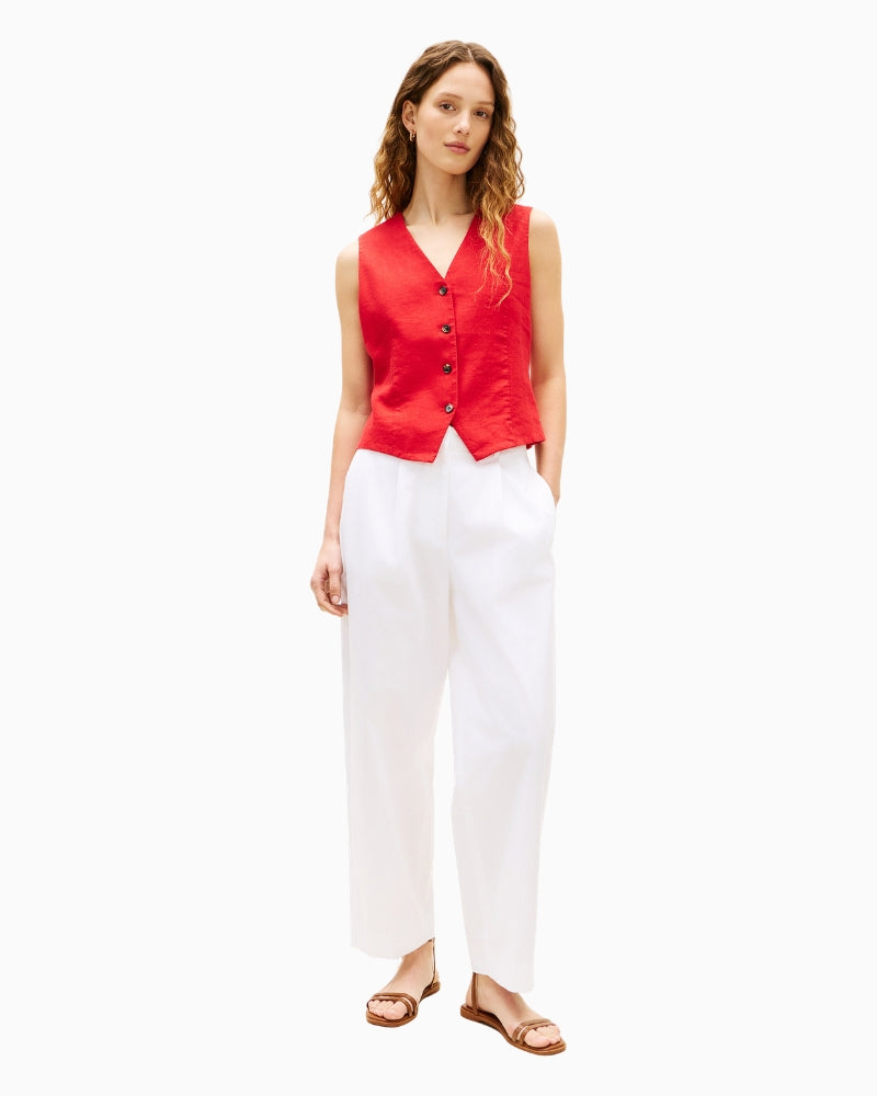 Tommy Hilfiger linen blend vest front view on model – Áines Boutique