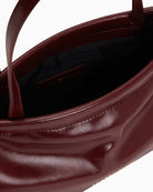 Tommy Hilfiger TH Modern Shoulder Bag in Burgundy interior detail
