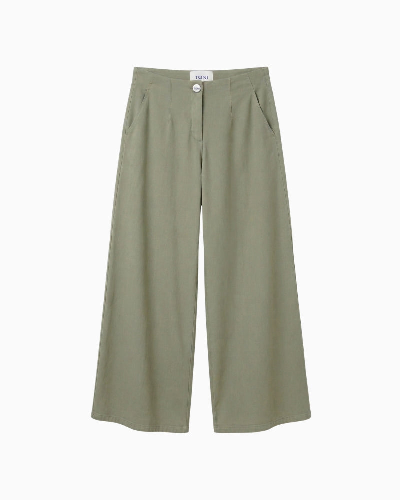 Toni Jenny Culotte in Khaki front view