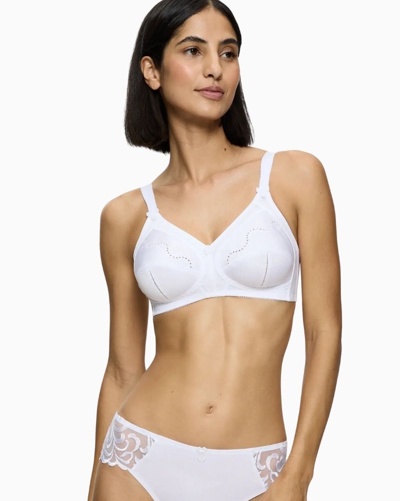 Triumph Doreen + Cotton white bra with wide padded straps