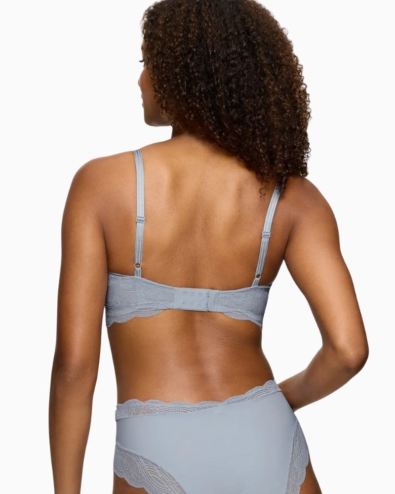 Back view of Triumph Lift Smart Bra with adjustable straps and smooth finish