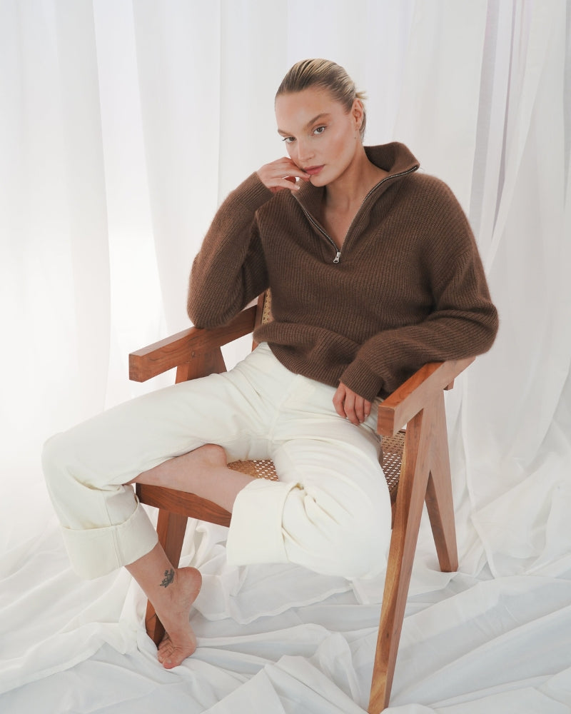 Oversized brown zip-up sweater styled open and relaxed