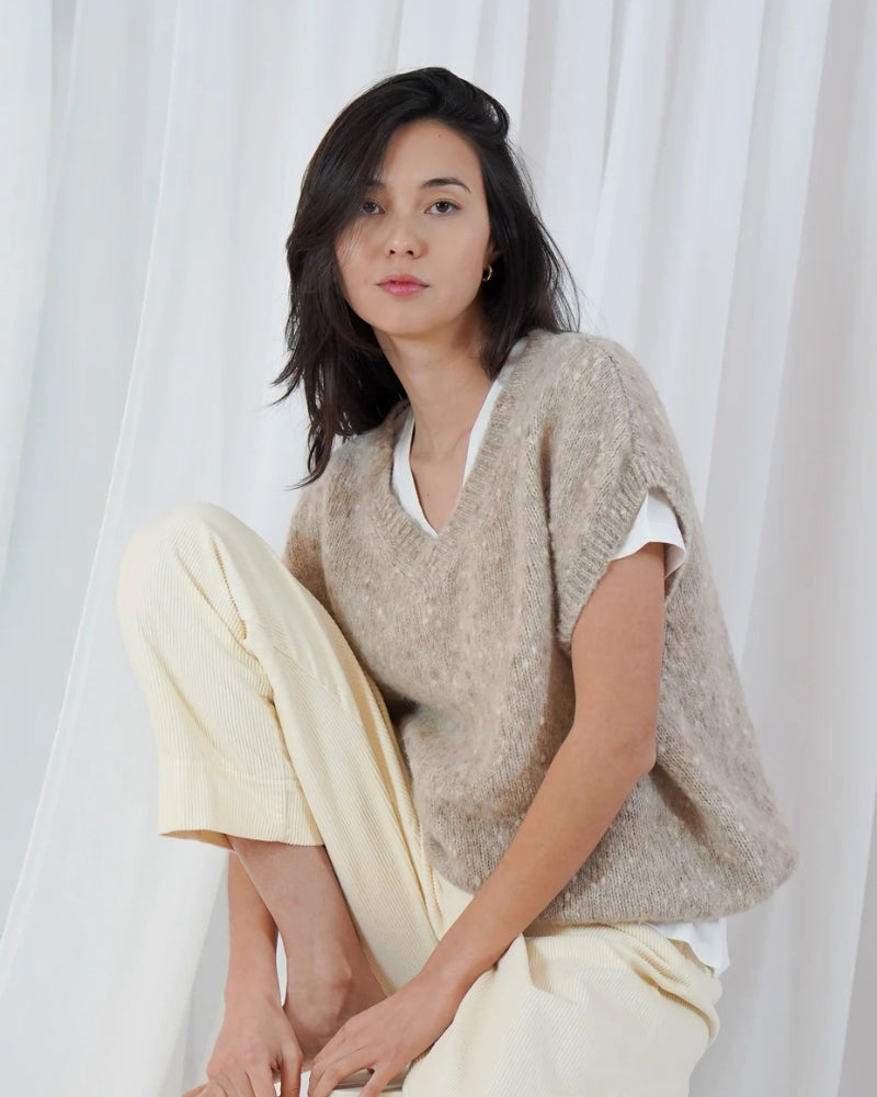Twns The Label Madelina Vest in Beige neckline detail