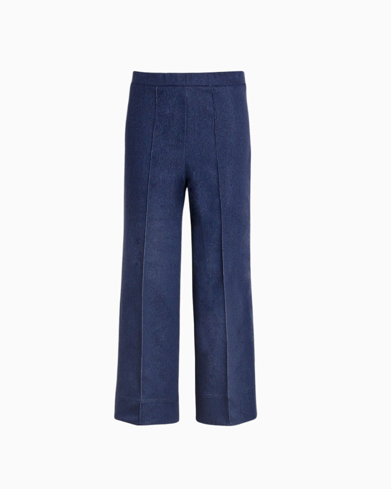Close-up of front seam detail and fabric texture on Vilagallo trousers