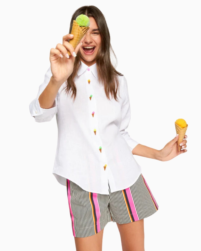 Woman wearing Vilagallo embroidered linen shirt white styled with shorts – Áines Boutique