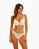 Woman wearing Wacoal Abellia Gardenia plunge bra – Áines Boutique