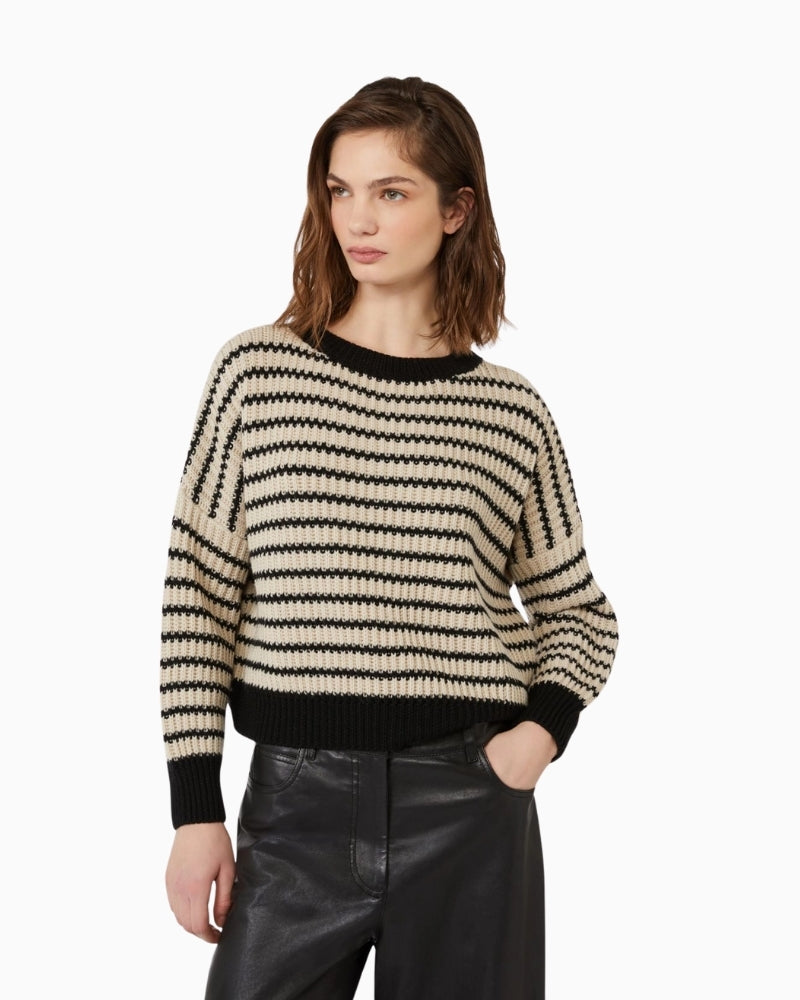 Front view of Weekend Max Mara Ezor cropped fisherman’s rib wool jumper in beige with crew neck