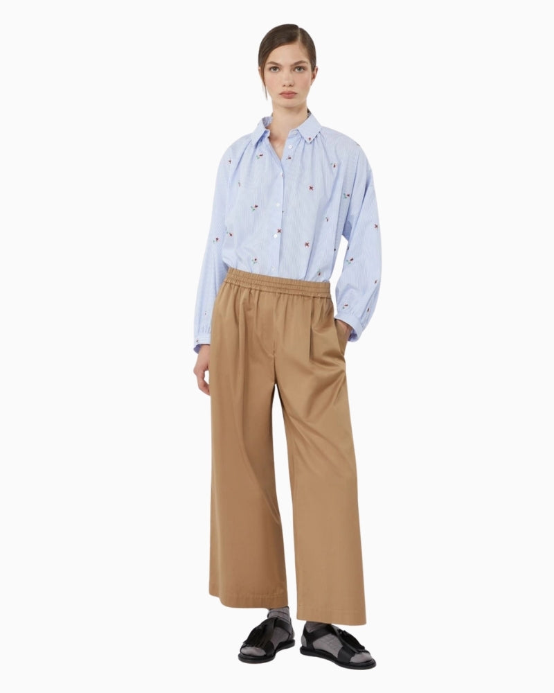 Weekend Max Mara poplin embroidered shirt light blue, woman wearing front view – Áines Boutique