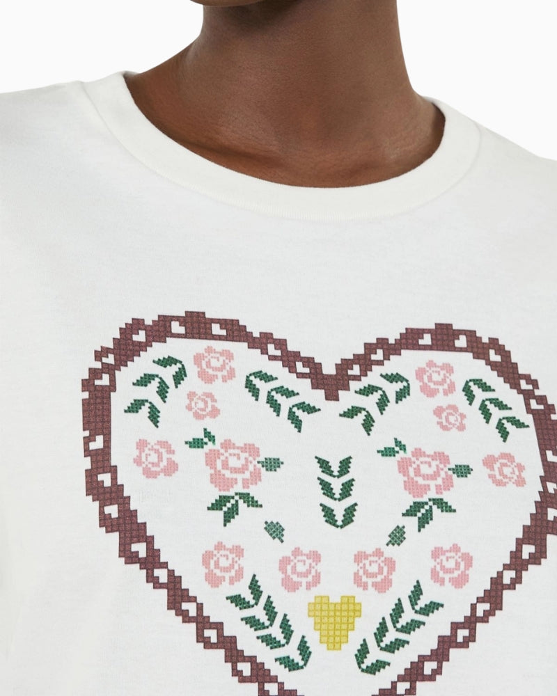 Weekend Max Mara Tenue t-shirt white close-up graphic print detail – Áines Boutique