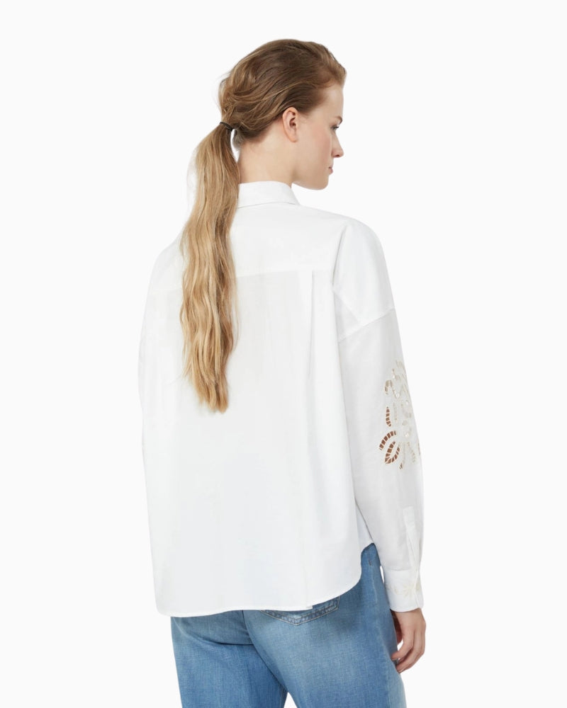 Woman wearing Weekend embroidered cotton poplin cropped shirt, back view – Áines Boutique
