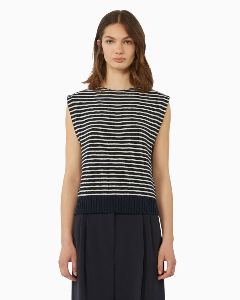 Woman wearing Weekend Max Mara cotton yarn gilet navy, front view – Áines Boutique