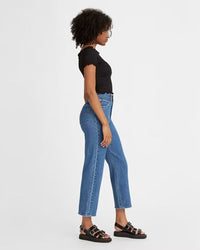 Levi's - Ribcage Straight Ankle Jeans in Denim - Side View