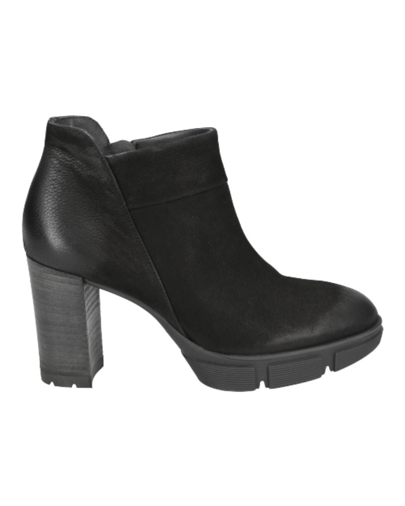 Paul Green - Ankle Boot in Black - Side View