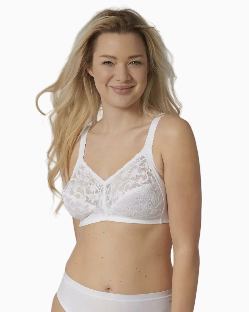 Triumph - Delicate Doreen in White