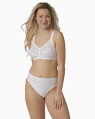 Triumph - Delicate Doreen in White - Front View